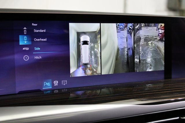 New 2026 Cadillac Escalade ESV Luxury w/ Touring Package image 19