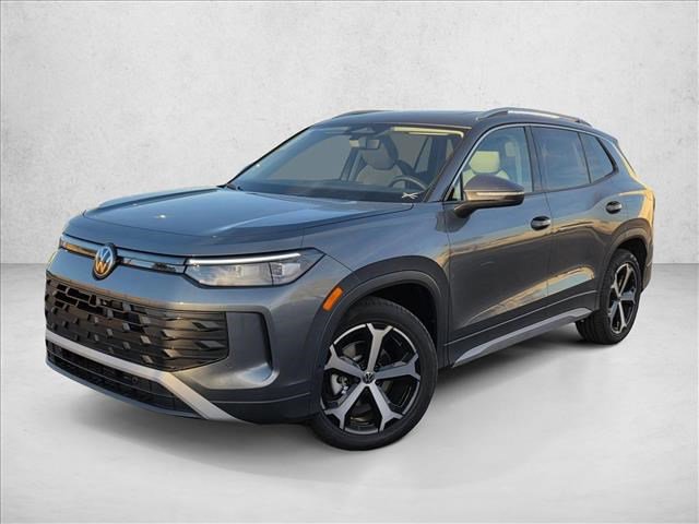 New 2026 Volkswagen Tiguan SE image 1