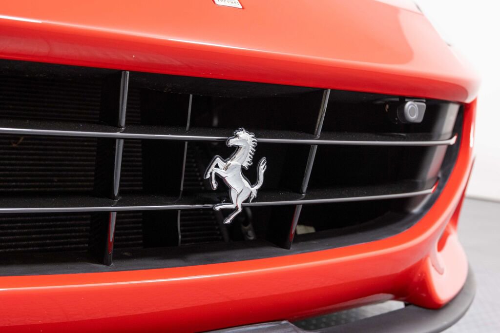 Certified 2022 Ferrari Portofino M image 24