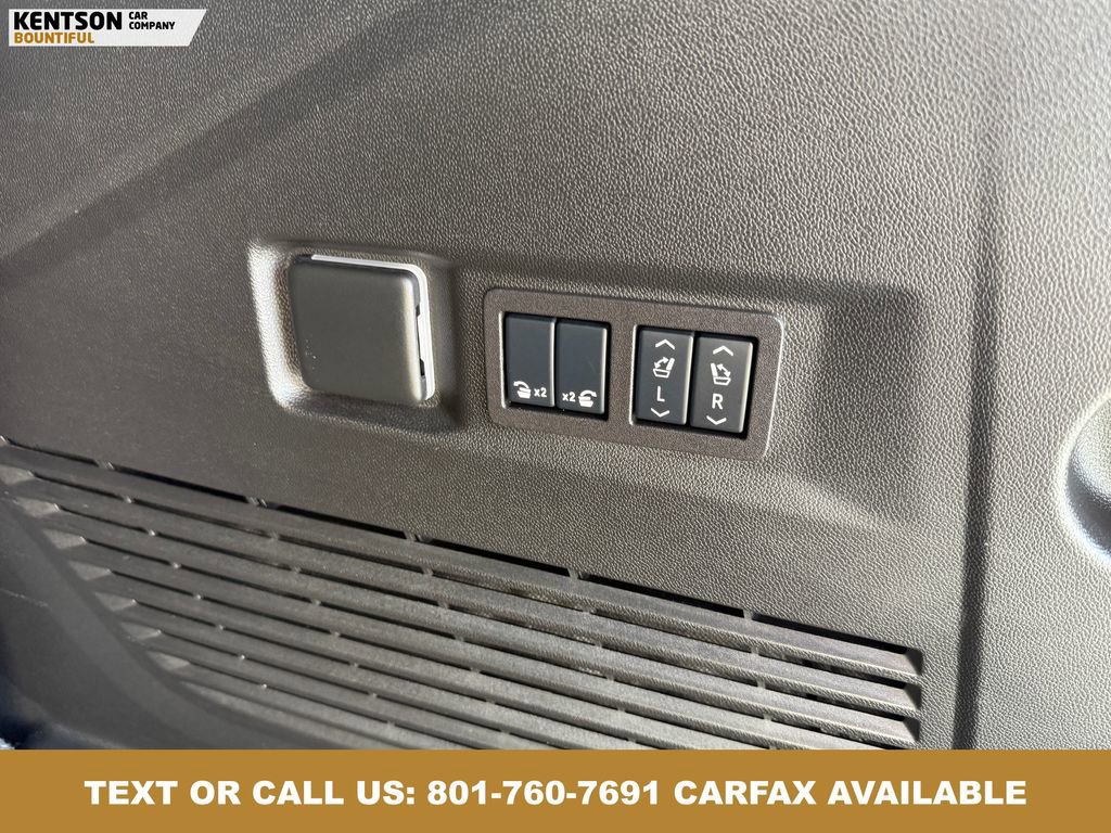 Used 2024 GMC Yukon Denali Ultimate AWD/4WD image 43