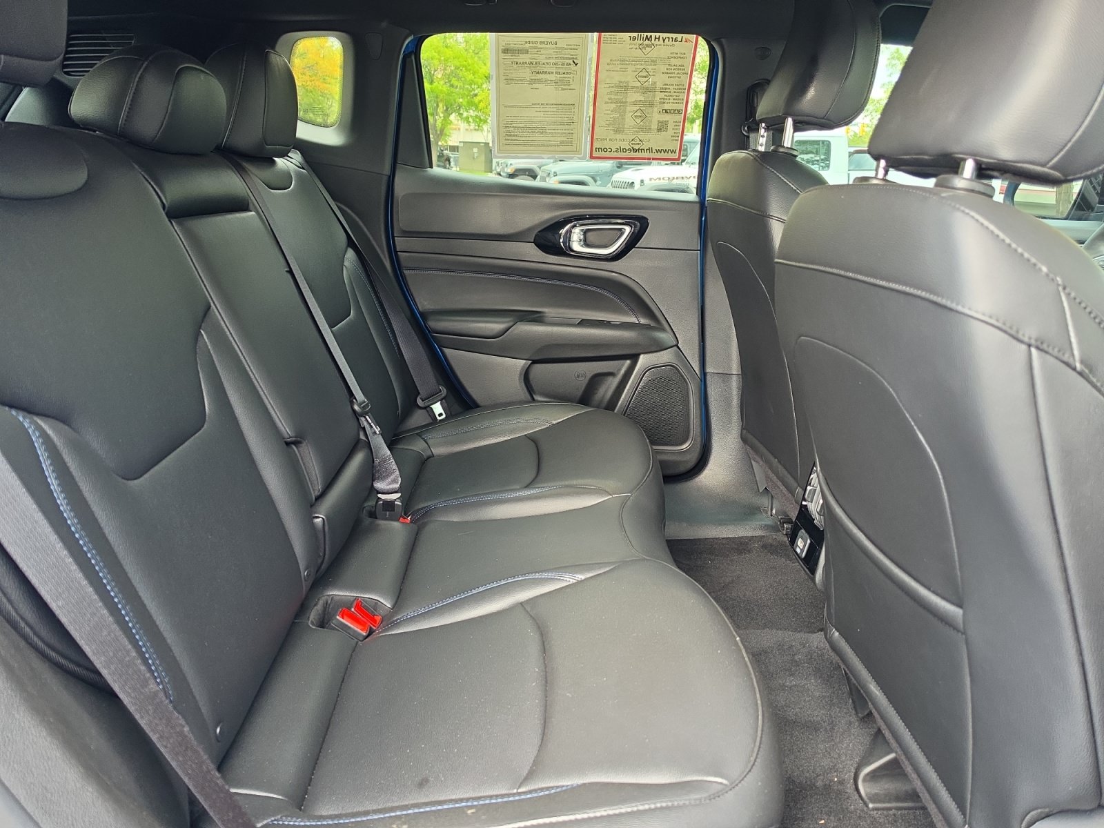 Used 2026 Jeep Compass Limited AWD/4WD image 25