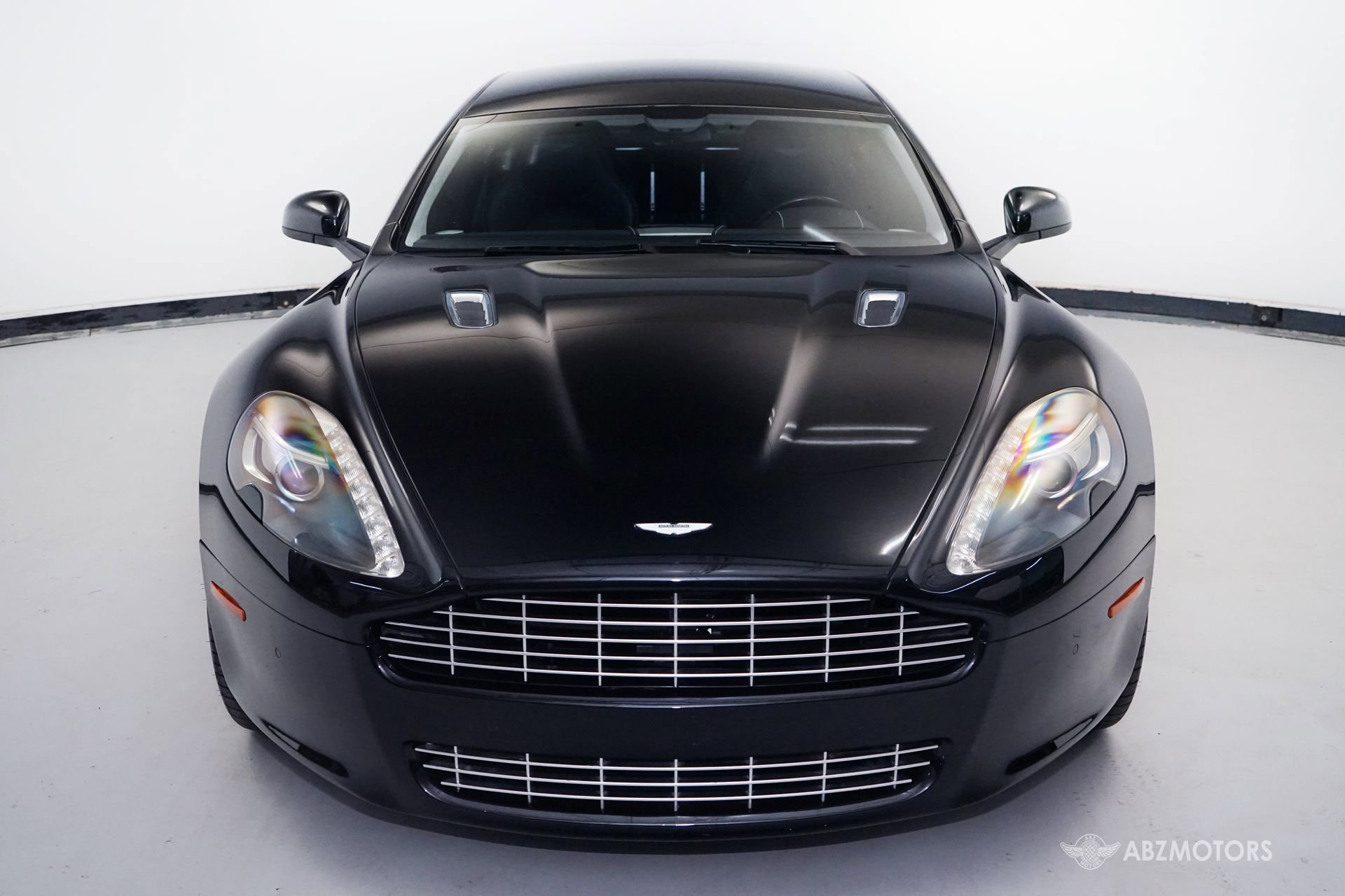 Used 2012 Aston Martin Rapide RWD image 3