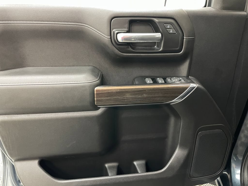 Used 2019 Chevrolet Silverado 1500 LT w/ All-Star Edition AWD/4WD image 23