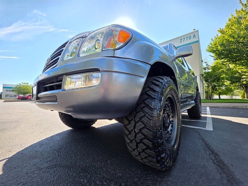 Used 2004 Lexus LX 470 4WD image 10