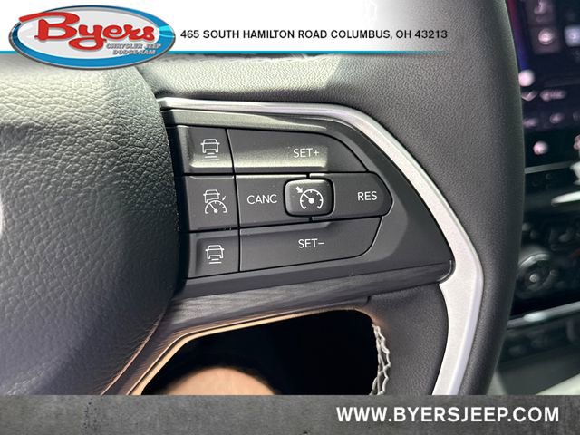 New 2025 Jeep Grand Cherokee L Altitude image 19