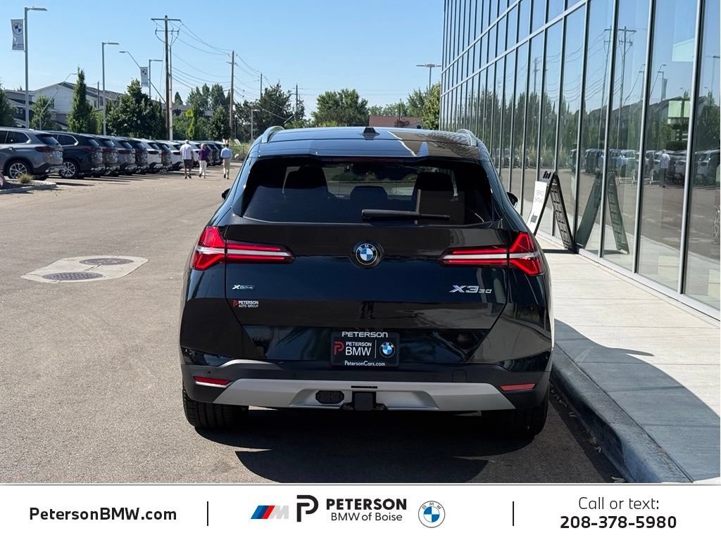 Used 2025 BMW X3 xDrive30i w/ Convenience Package AWD/4WD image 4