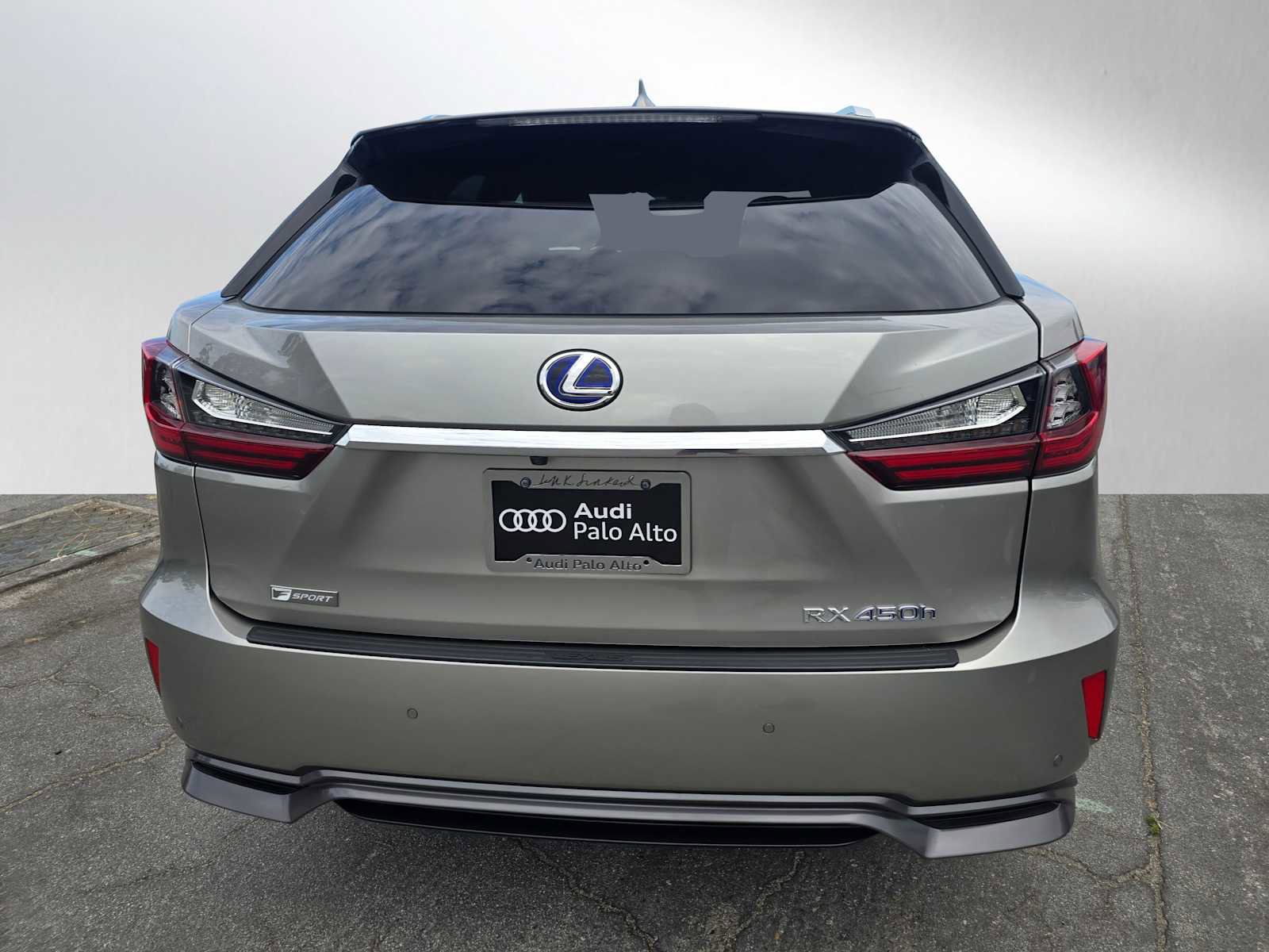 Used 2017 Lexus RX 450h F Sport image 4