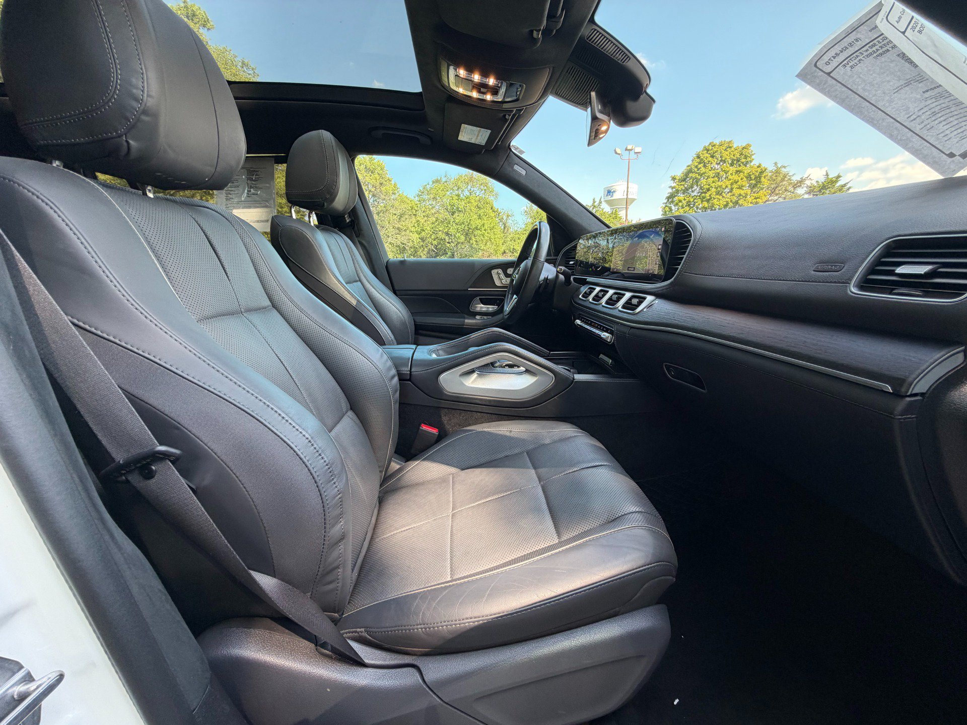 Used 2020 Mercedes-Benz GLS 580 4MATIC image 25
