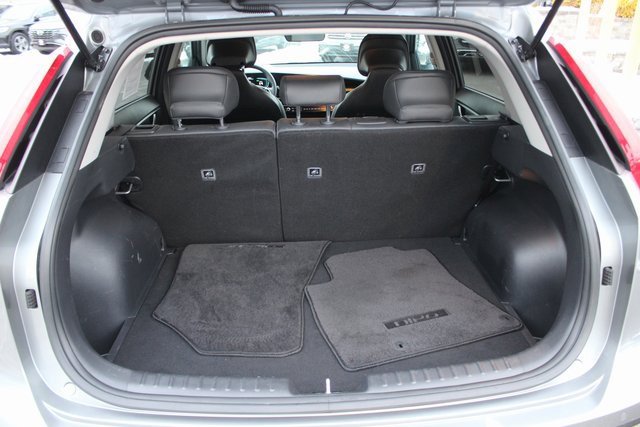 Used 2023 Kia Niro EX image 19
