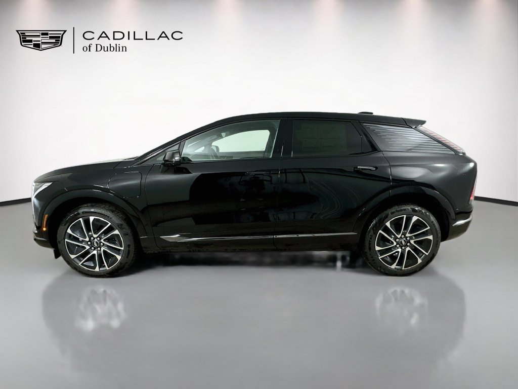 New 2027 Cadillac Optiq Sport w/ LPO, Floor Liner Package AWD/4WD image 8