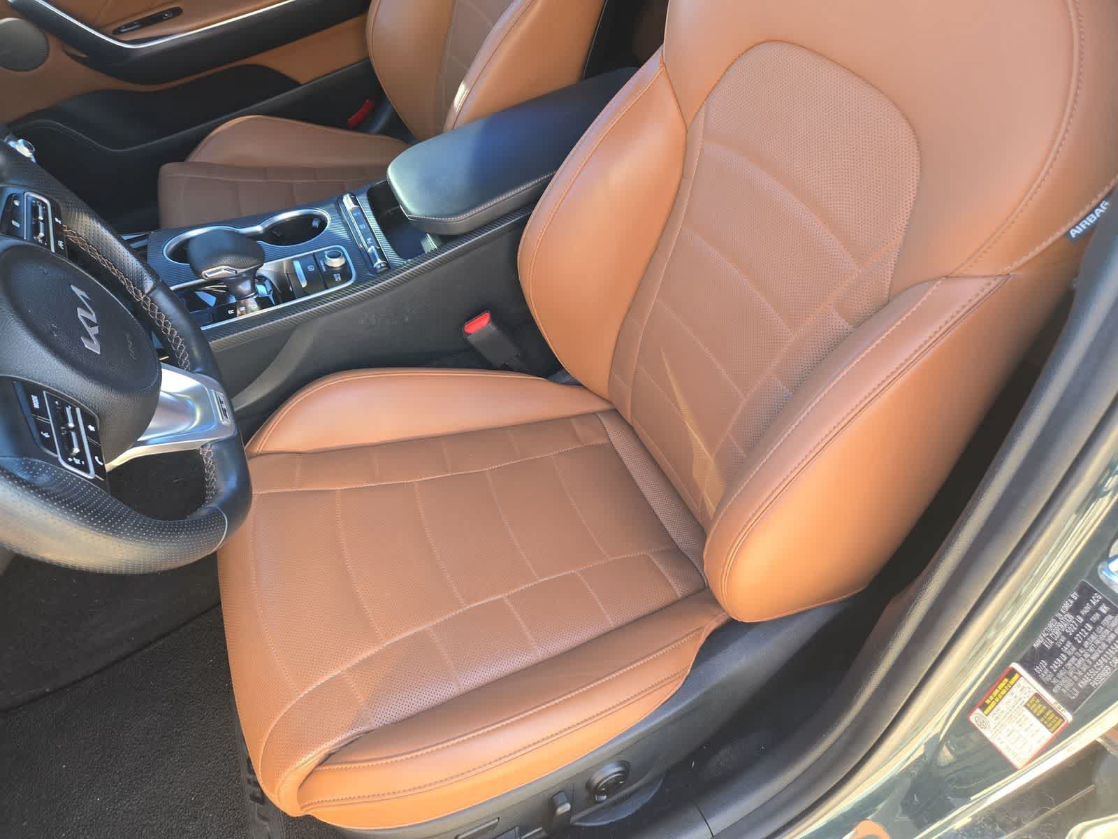 Used 2023 Kia Stinger GT2 w/ Option Group 020 RWD image 16
