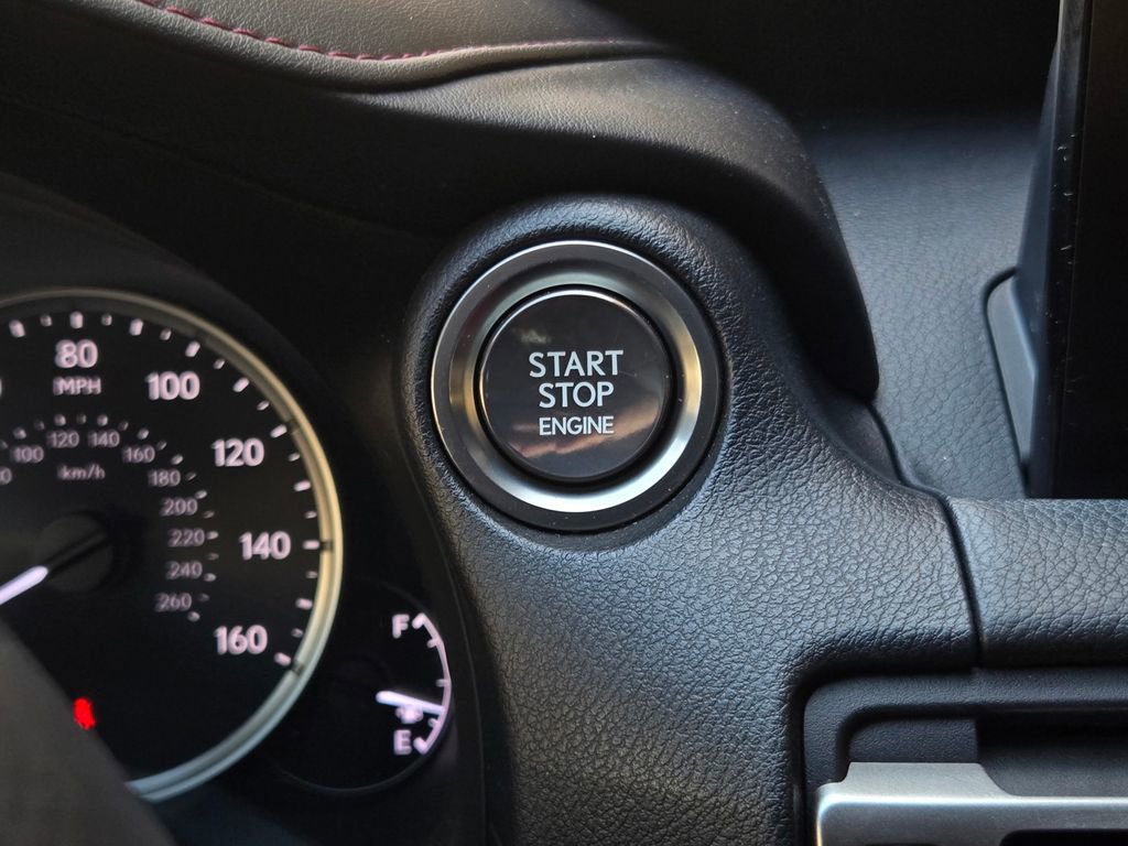 Used 2022 Lexus IS 300 300 w/ Premium Package image 21