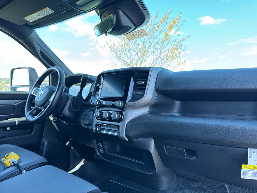 New 2026 RAM 4500 Tradesman w/ Chrome Appearance Group AWD/4WD image 7