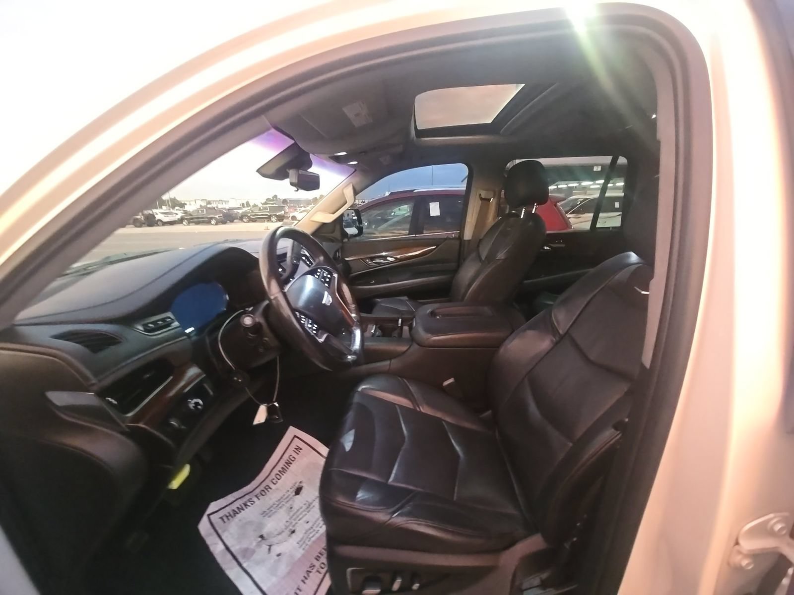 Used 2019 Cadillac Escalade Luxury RWD image 6