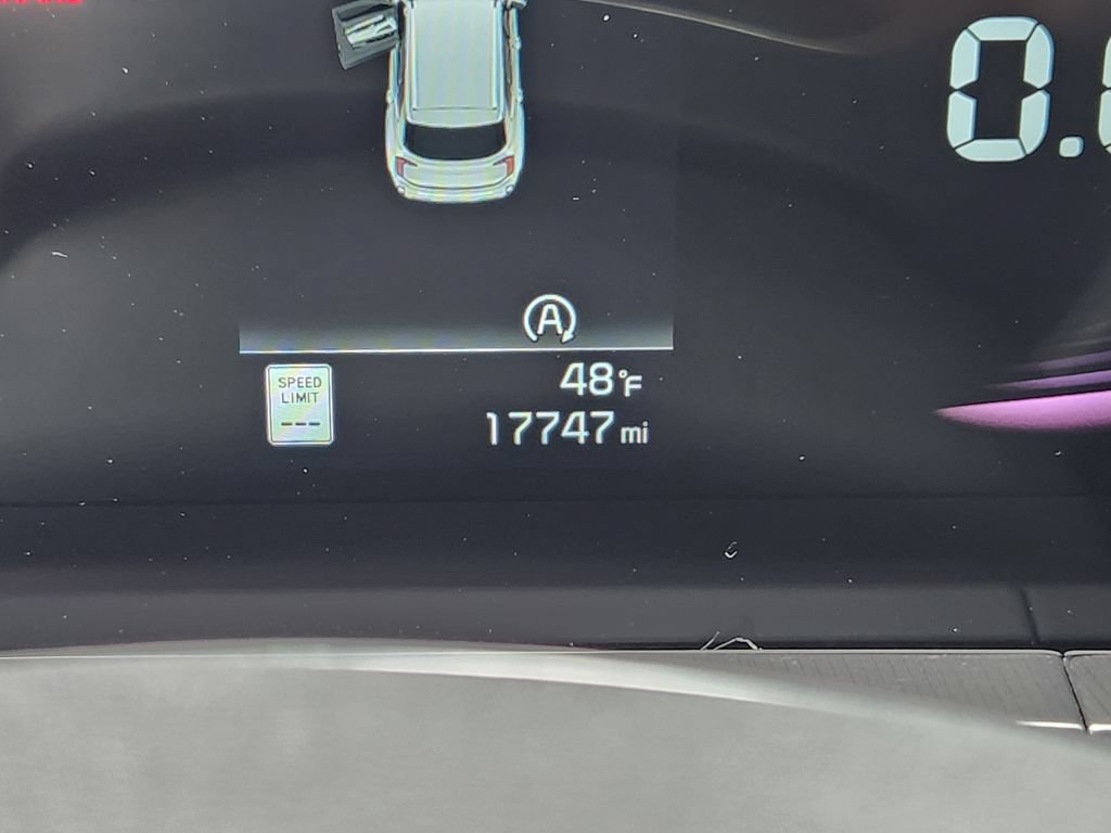 Certified 2024 Kia Telluride S w/ S Sunroof Package AWD/4WD image 31