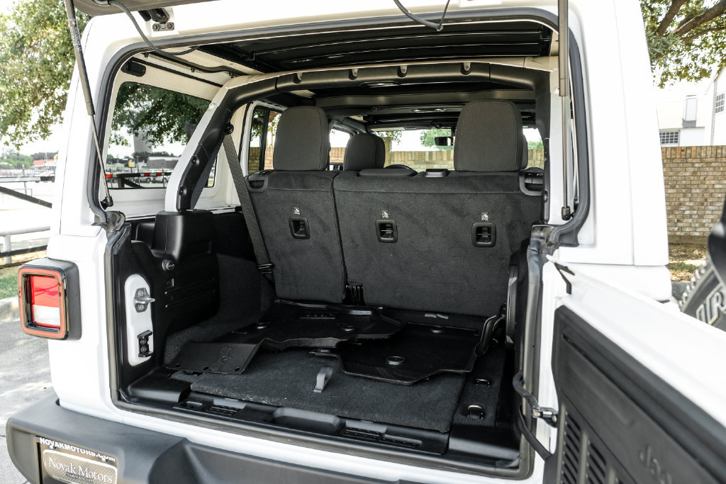 Used 2023 Jeep Wrangler Unlimited Sport AWD/4WD image 63