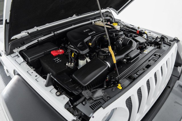 Used 2019 Jeep Wrangler Sport AWD/4WD image 42