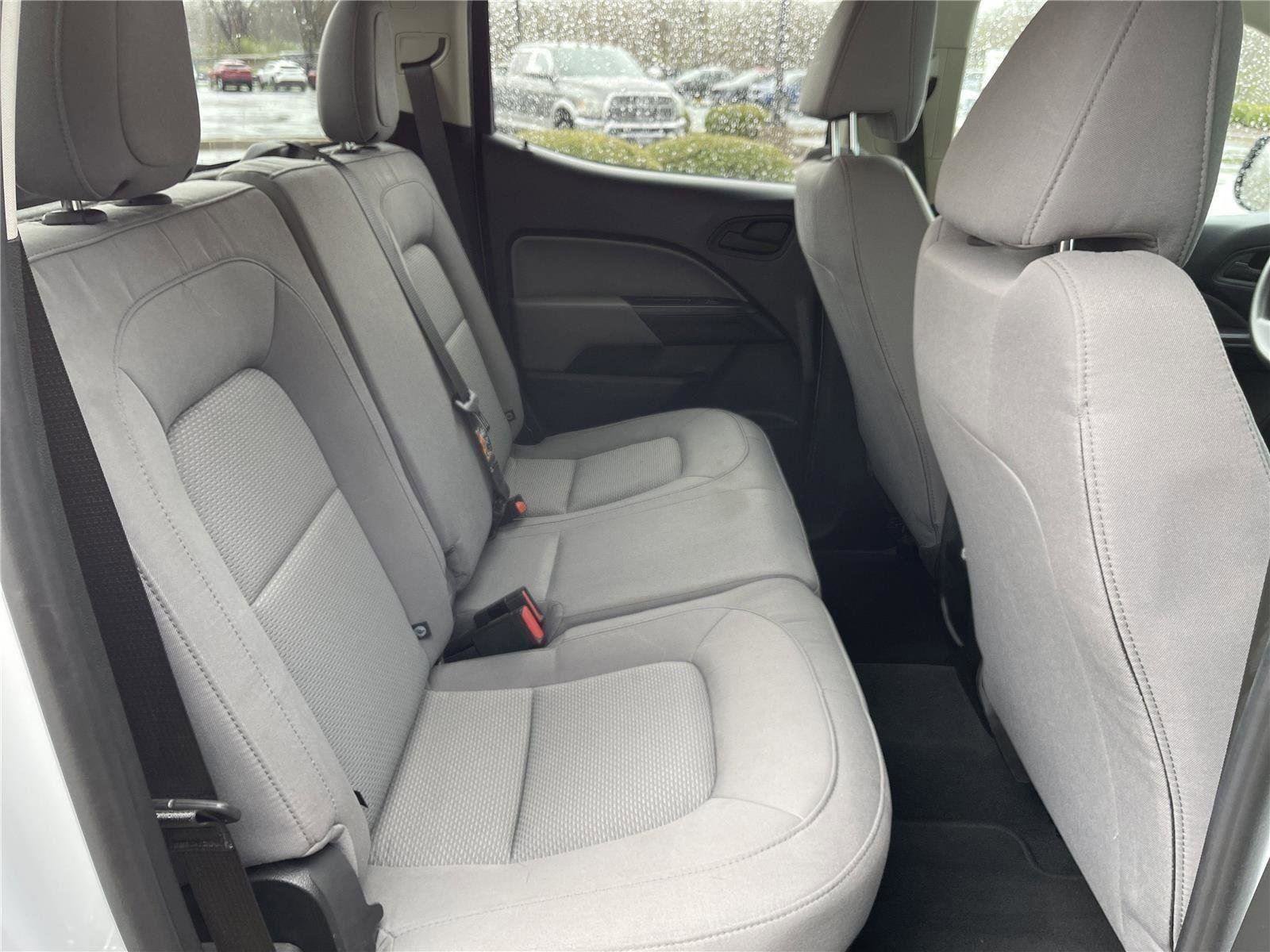 Used 2022 Chevrolet Colorado W/T w/ WT Convenience Package RWD image 30