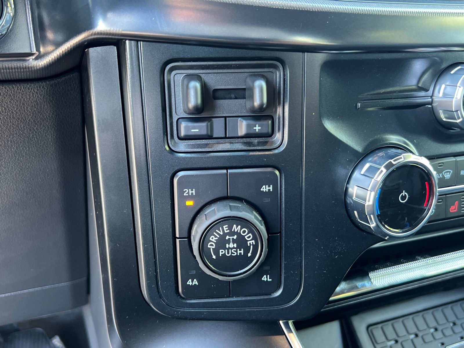 New 2025 Ford F150 Raptor image 27