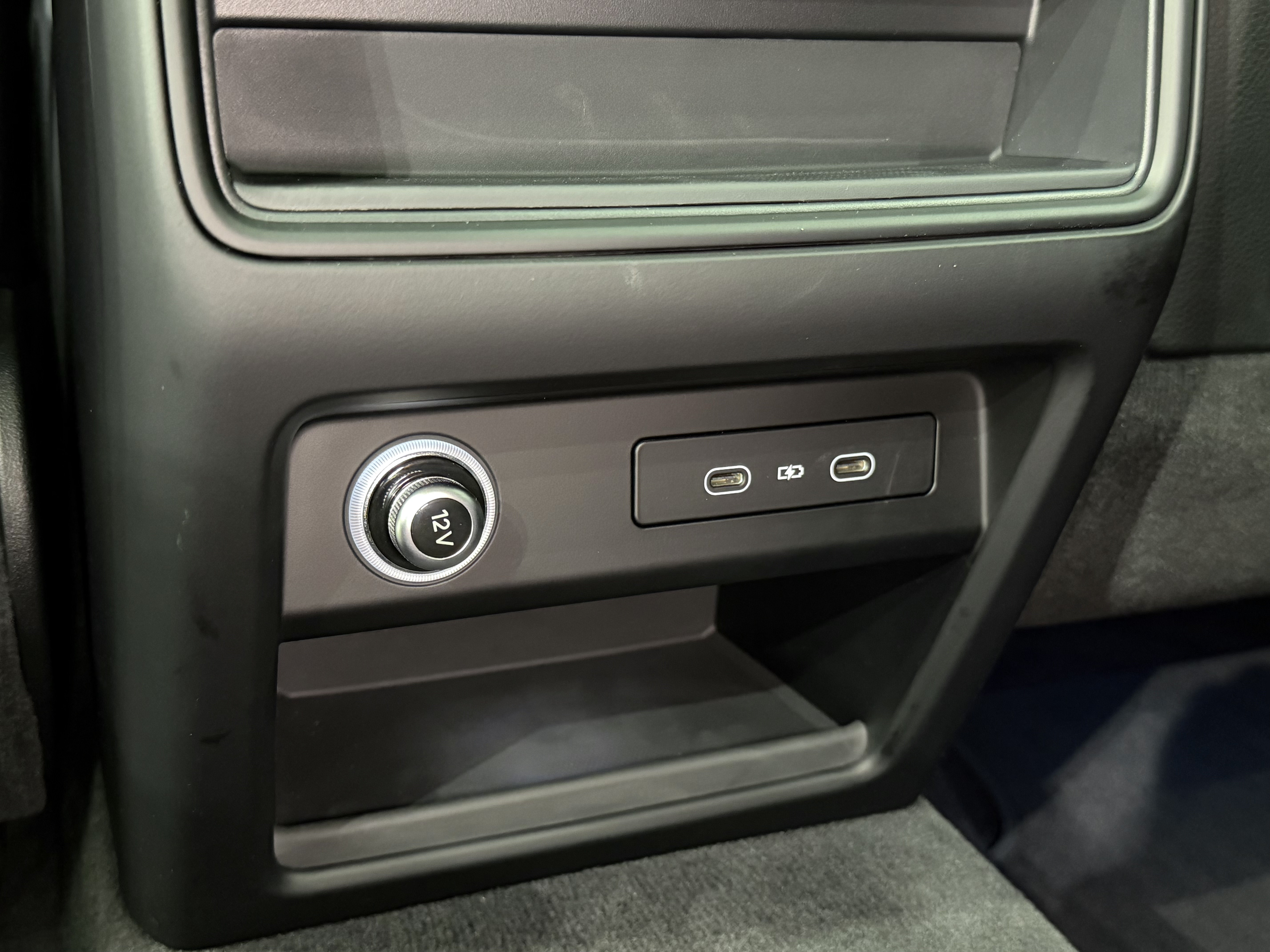 Certified 2026 Porsche Cayenne AWD/4WD image 21