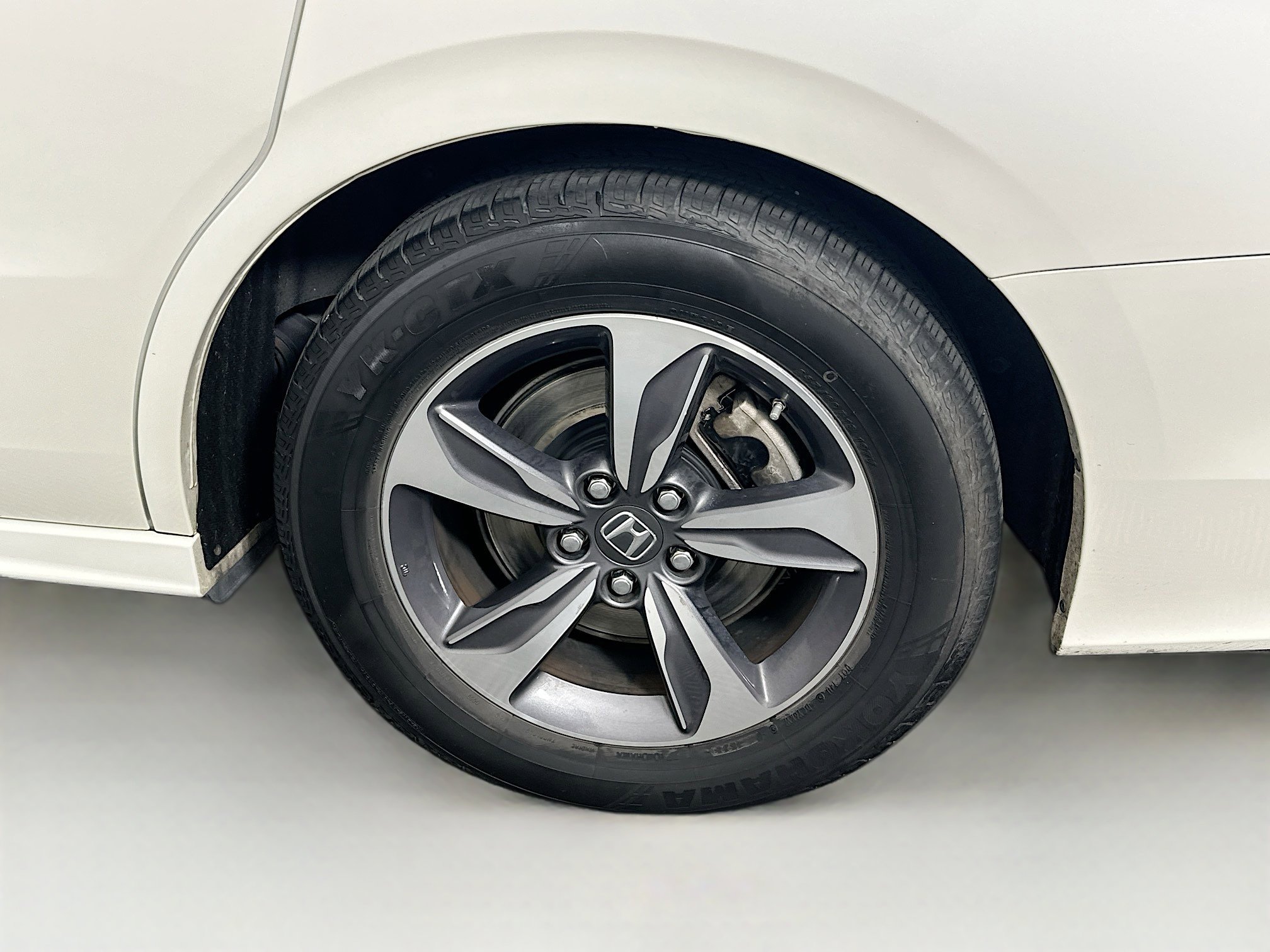 Used 2019 Honda Odyssey Touring image 11