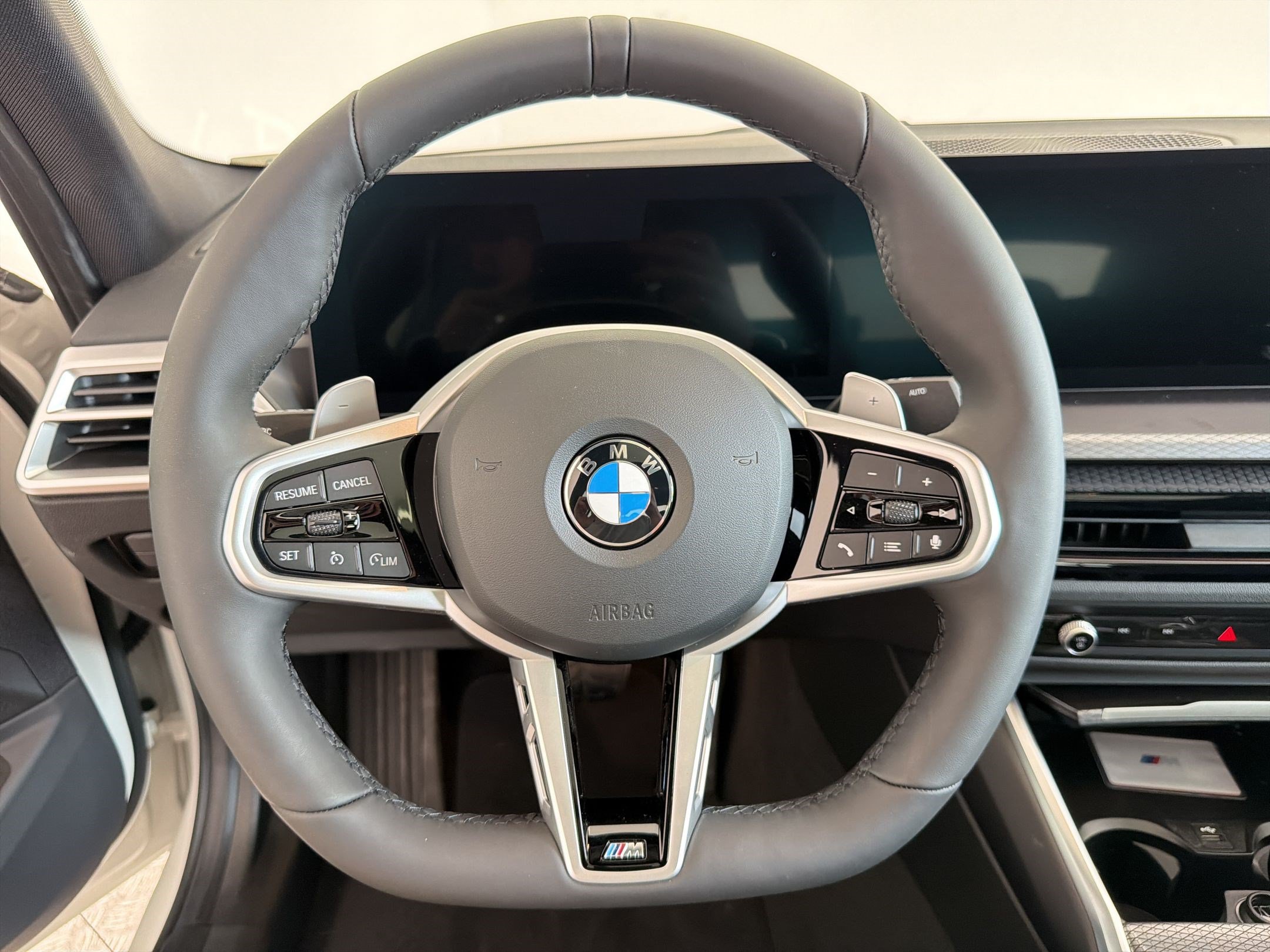 New 2026 BMW 330i xDrive Sedan w/ M Sport Package AWD/4WD image 18