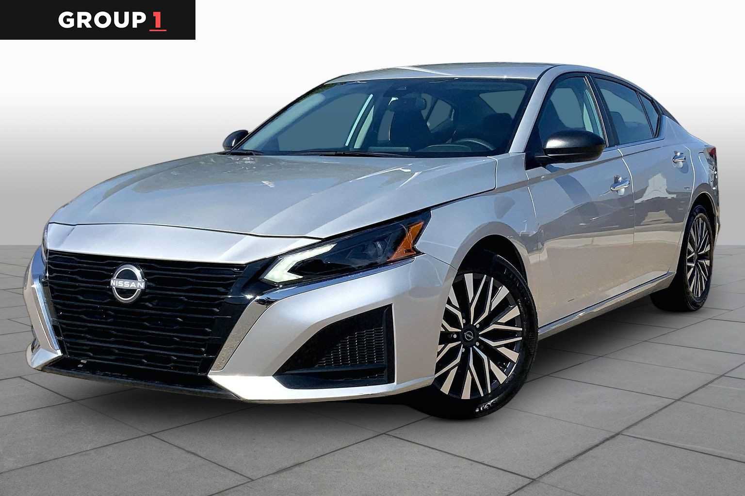 Used 2025 Nissan Altima 2.5 SV