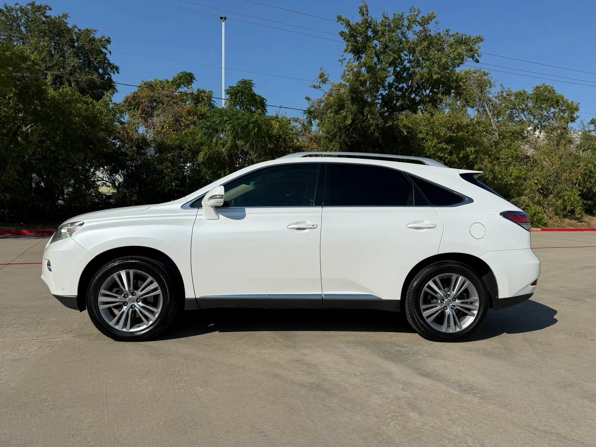 Used 2015 Lexus RX 350 FWD image 3