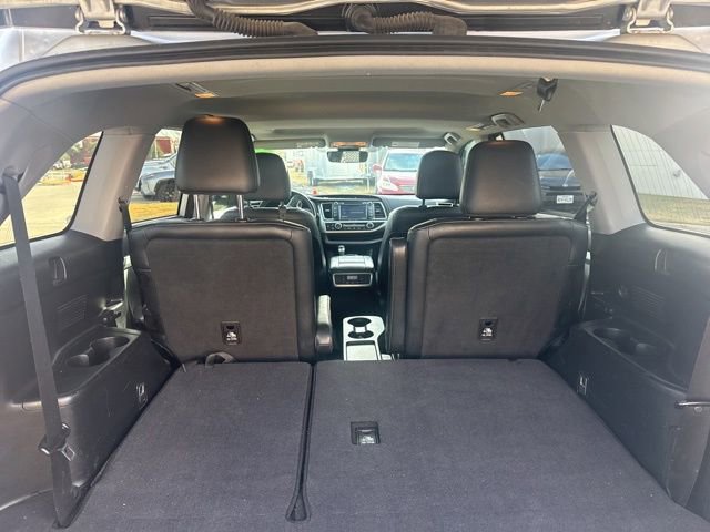 Used 2018 Toyota Highlander XLE image 8