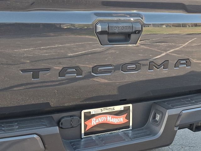 Used 2025 Toyota Tacoma TRD Sport RWD image 30
