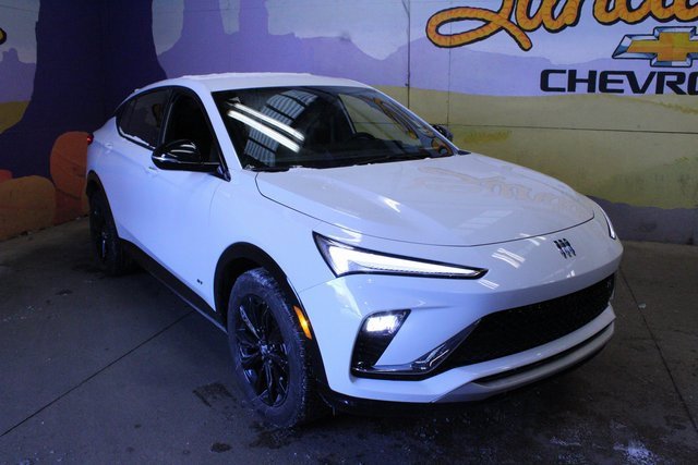 Used 2025 Buick Envista Sport Touring image 4