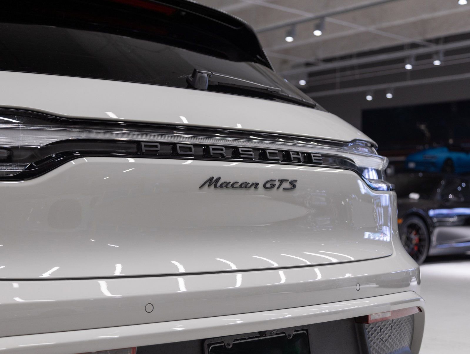 New 2026 Porsche Macan GTS AWD/4WD image 32