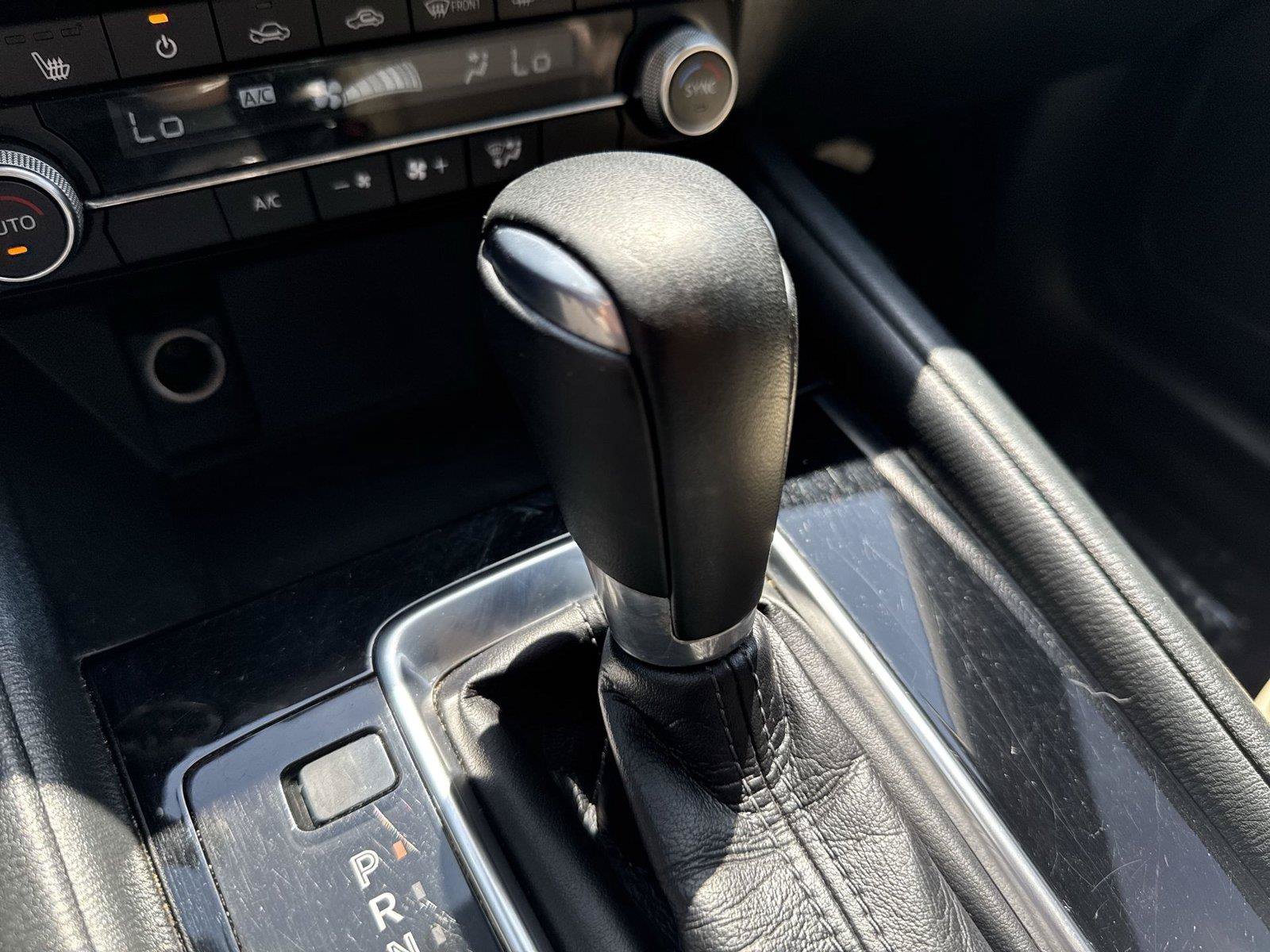 Certified 2021 MAZDA CX-5 Touring FWD image 19