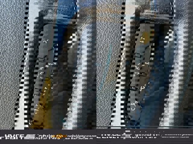 Used 2022 GMC Savana 2500 Extended w/ Enhanced Convenience Package image 16