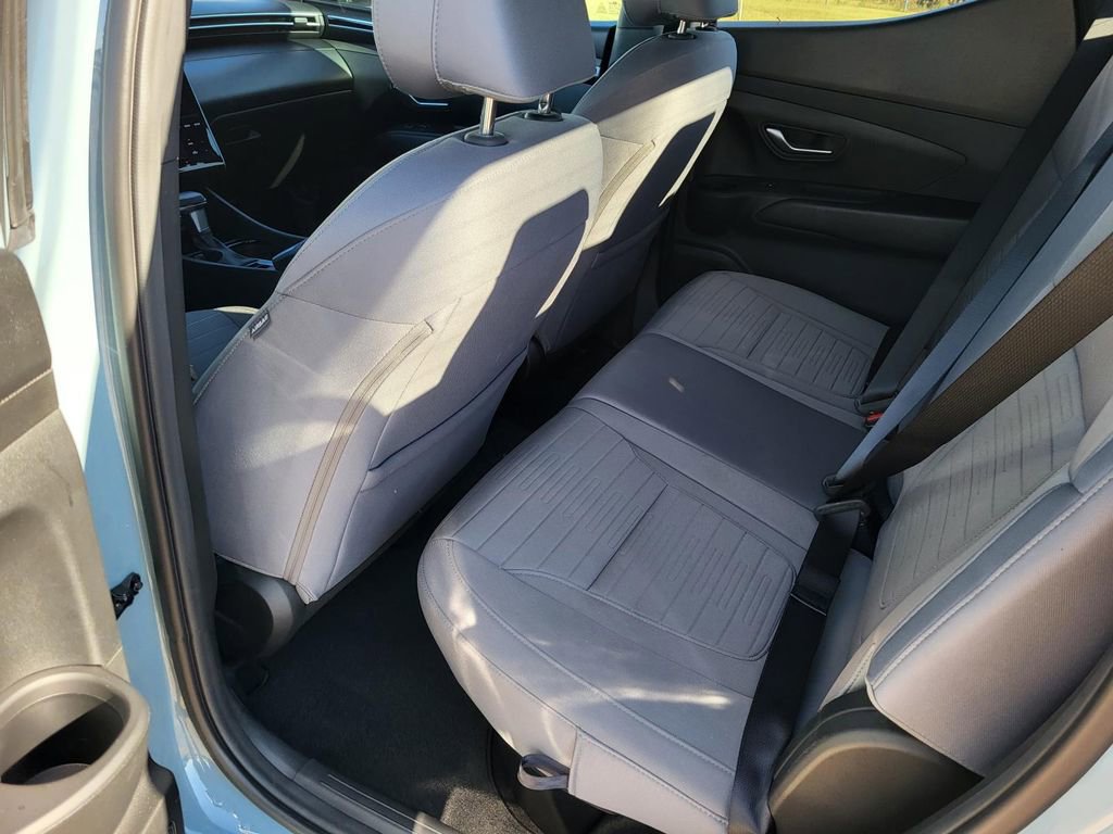 Used 2023 Hyundai Santa Cruz SEL Premium w/ Cargo Package image 13