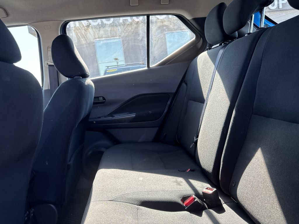 Used 2024 Nissan Kicks S FWD image 15