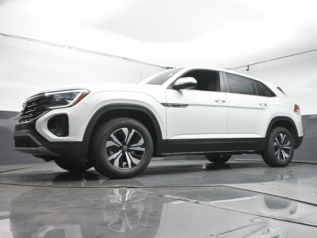 New 2026 Volkswagen Atlas Cross Sport SE image 36