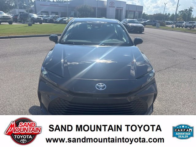 Used 2026 Toyota Camry LE FWD image 8