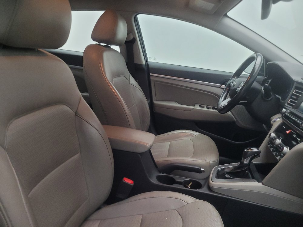 Used 2019 Hyundai Elantra Limited FWD image 21