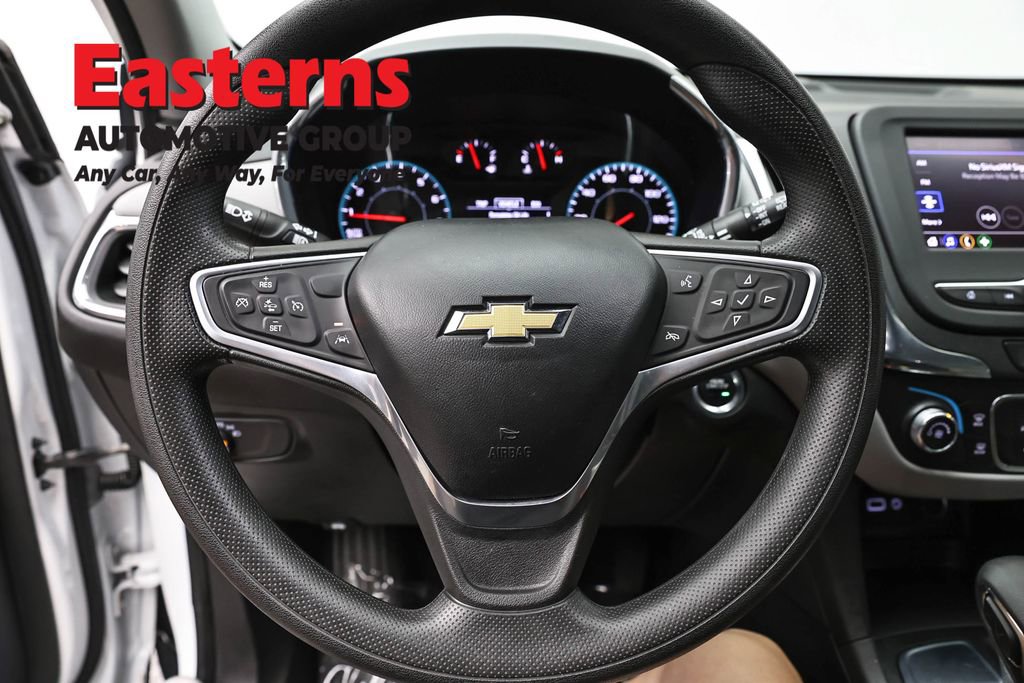 Used 2022 Chevrolet Equinox LS FWD image 10