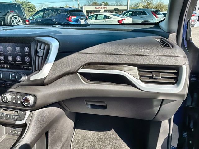 Certified 2023 GMC Terrain SLT image 27