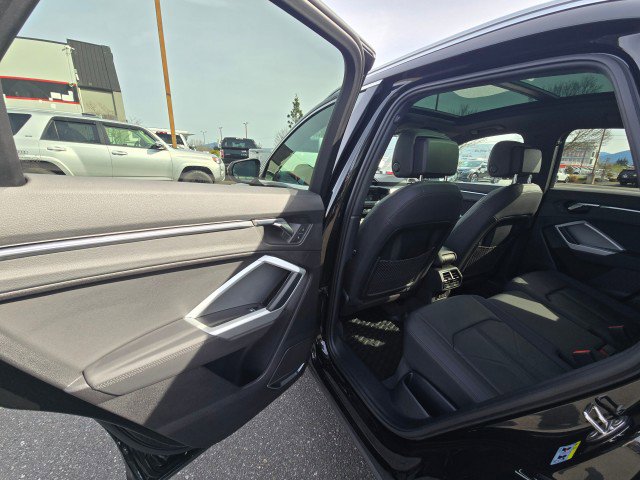 Used 2021 Audi Q3 2.0T Premium Plus w/ Premium Plus Package image 20
