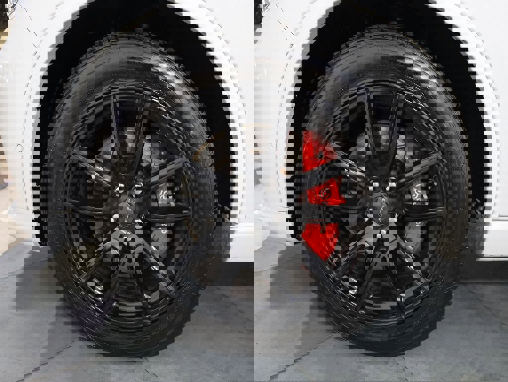 Used 2019 Dodge Durango SRT w/ Premium Interior Group image 35