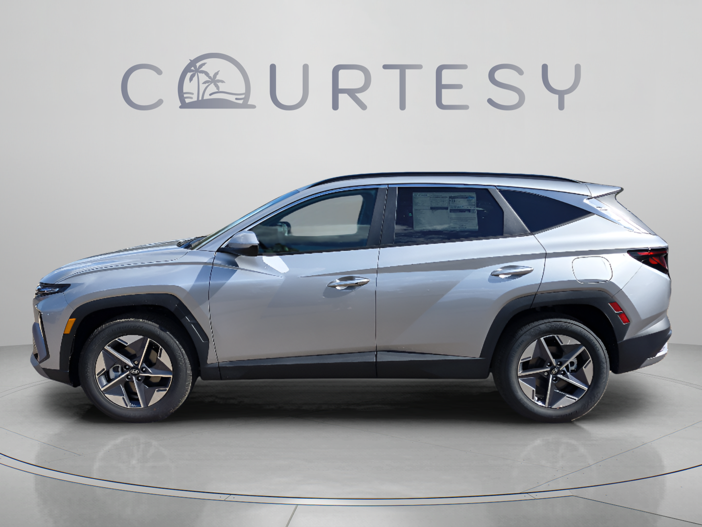 New 2026 Hyundai Tucson SEL FWD image 2