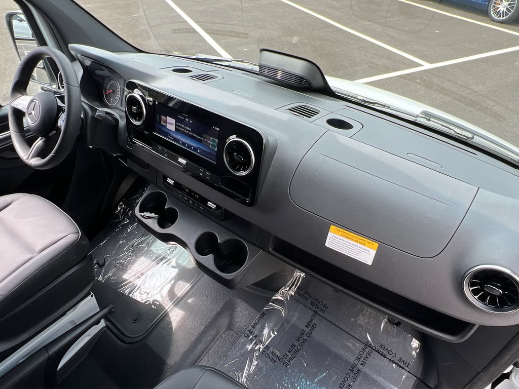 New 2026 Mercedes-Benz Sprinter 2500 image 22