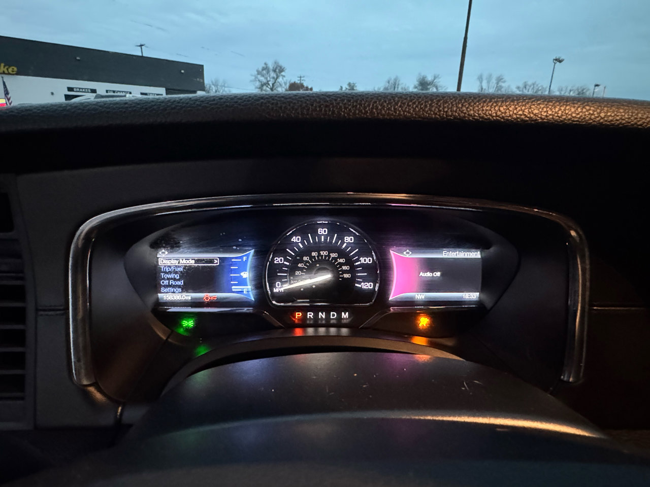 Used 2015 Lincoln Navigator L 4WD image 19