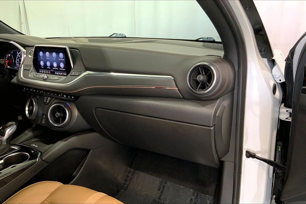 Used 2021 Chevrolet Blazer Premier w/ Driver Confidence II Package FWD image 16