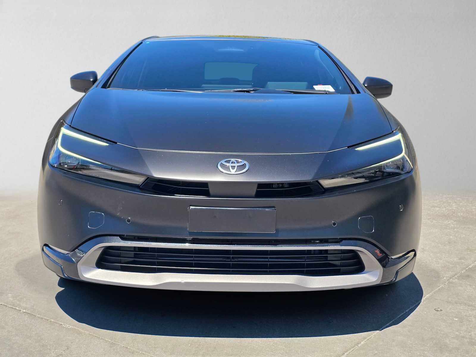 Used 2026 Toyota Prius Limited AWD/4WD image 8