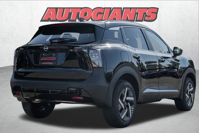 New 2026 Nissan Kicks SV image 4