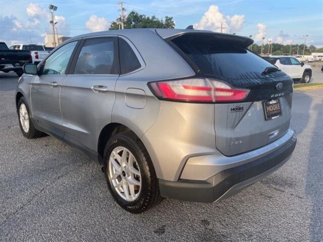 Used 2024 Ford Edge SEL image 5